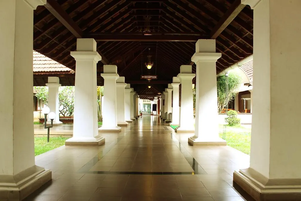 Bolgatty Palace & Island Resort Kochi 3*,