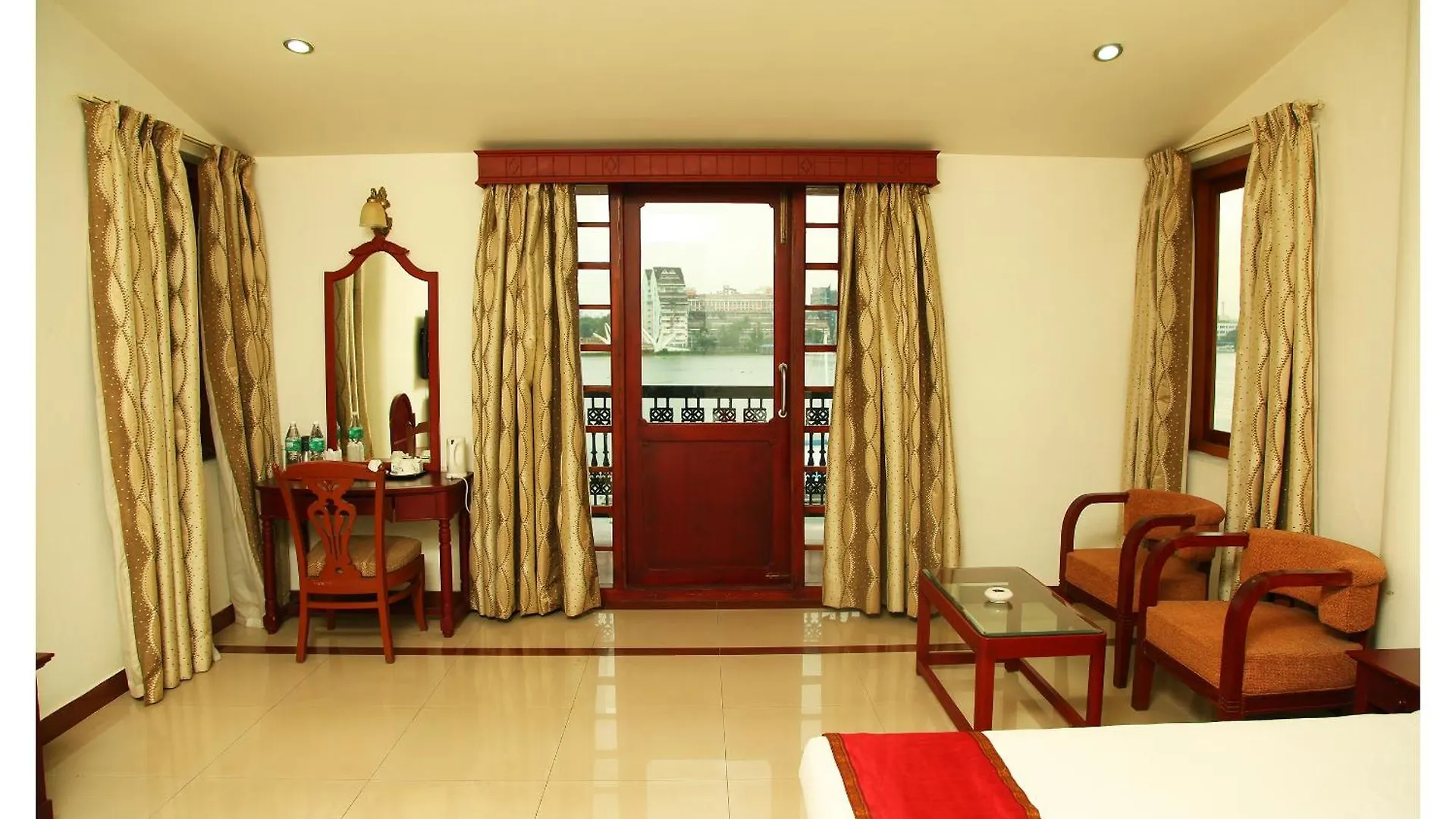 Bolgatty Palace & Island Resort Kochi 3*,  India