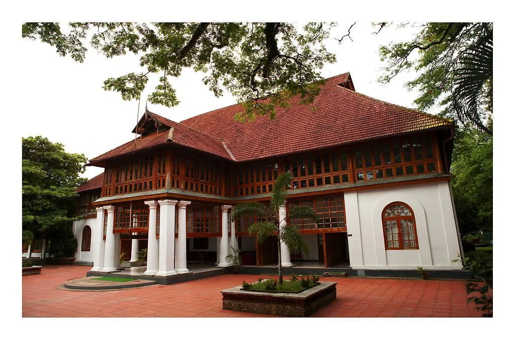 Bolgatty Palace & Island Resort Kochi 3*,