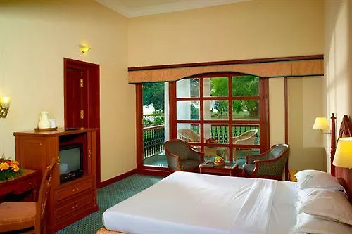 Bolgatty Palace & Island Resort Kochi 3*,  India
