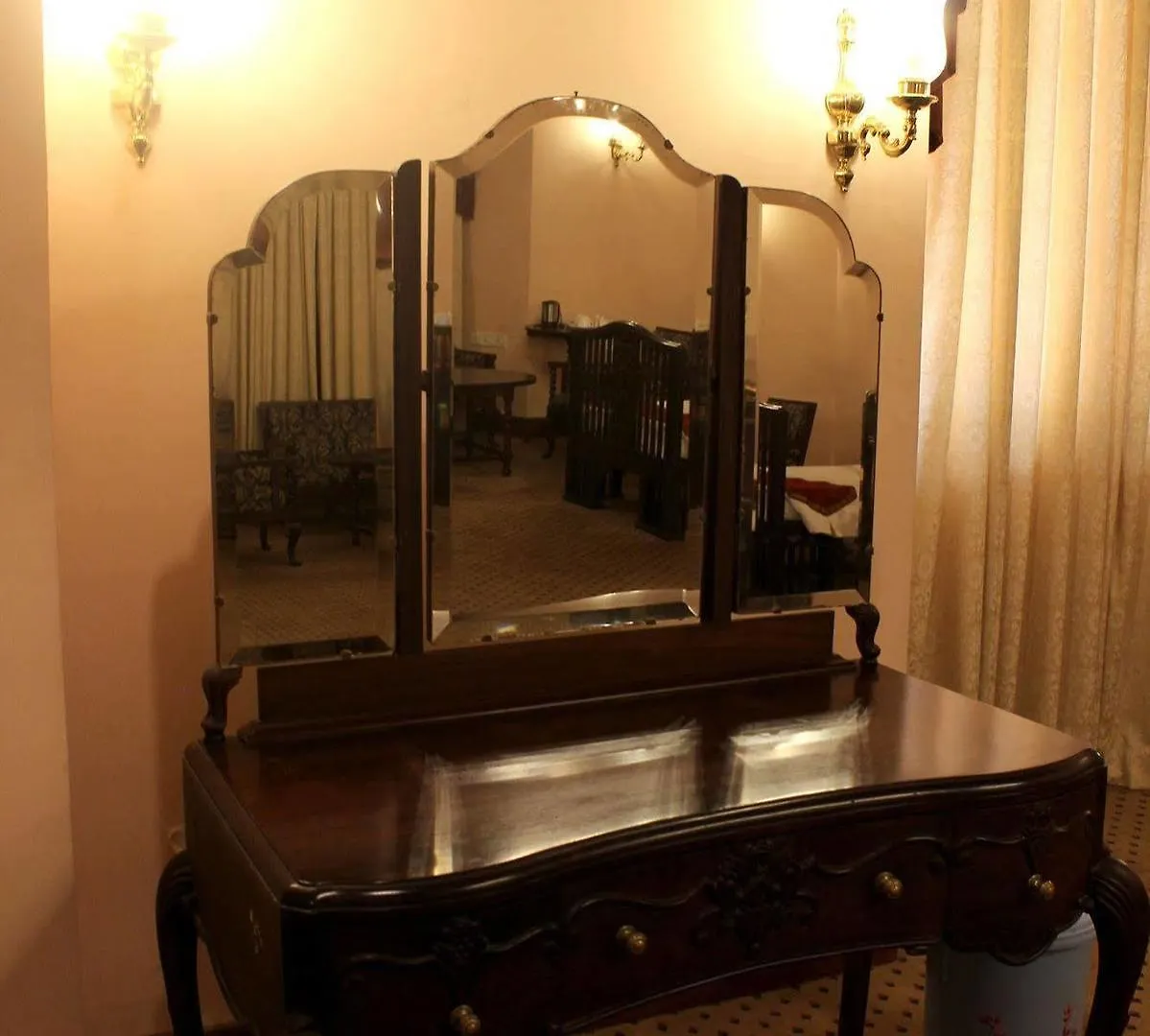 ***  Bolgatty Palace & Island Resort Kochi India
